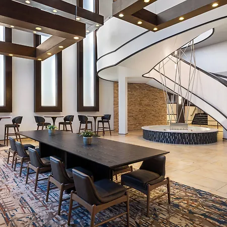 Marriott Bloomington Normal Hotel And Conference Center