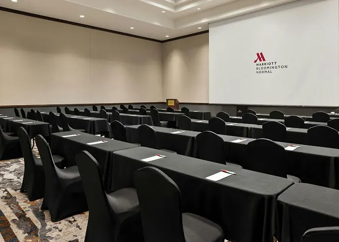 Hotel Marriott Normal And Conference Center